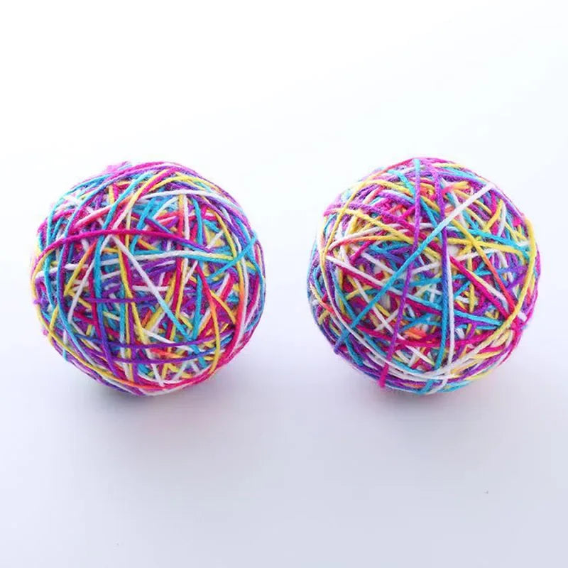 Dia. 9cm Cute Cat Dog Toys Pet Dog Cat Toy Colorful Wool Round Ball with Small Bell Rainbow Toy For Dog Cat Chewing Playing