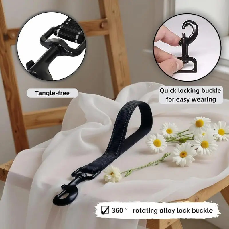 Dog Leash Short Dogs Leash Dog Chain Comfortable Handle Leashes For Large Medium Dogs Walking One Step Pet Chain