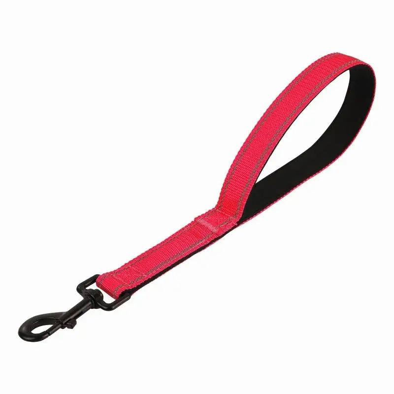 Dog Leash Short Dogs Leash Dog Chain Comfortable Handle Leashes For Large Medium Dogs Walking One Step Pet Chain